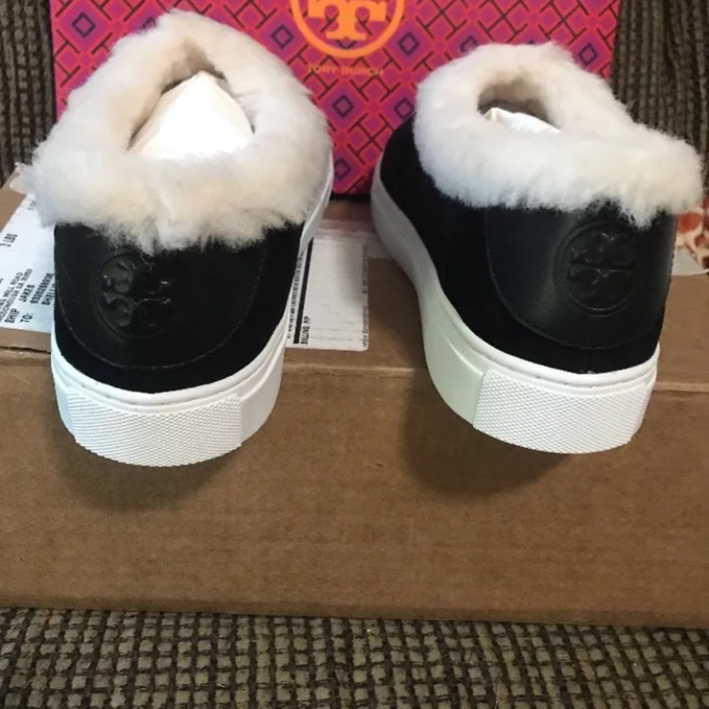 BNIB TORY BURCH SLIP-ONS WITH FUR LINING 6/6.5 😎 - Picture 3 of 8